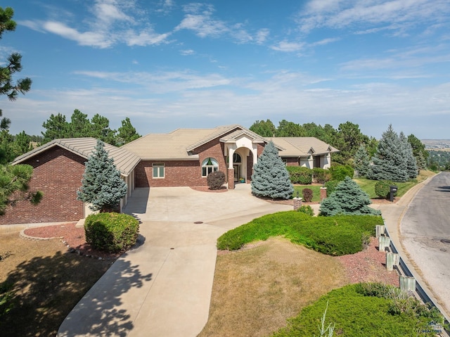 view of front of property