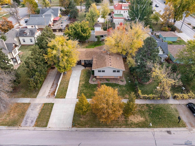 birds eye view of property featuring a residential view