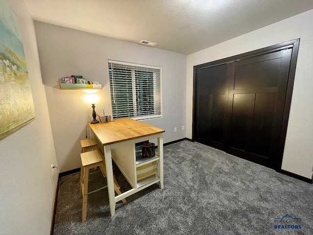 interior space featuring visible vents and baseboards