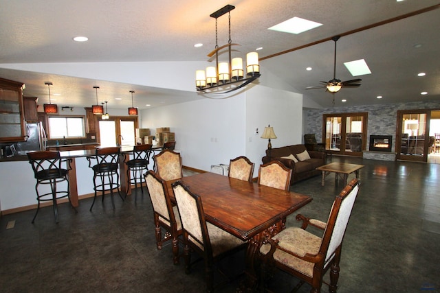 dining area with recessed lighting, baseboards, lofted ceiling, and ceiling fan