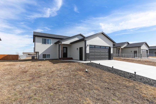 Listing photo 3 for 6670 Abelia St, Rapid City SD 57703