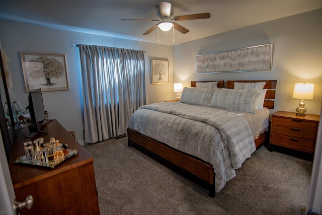 bedroom with carpet and a ceiling fan