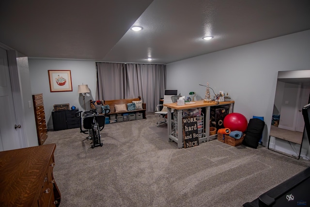 interior space with carpet flooring and recessed lighting