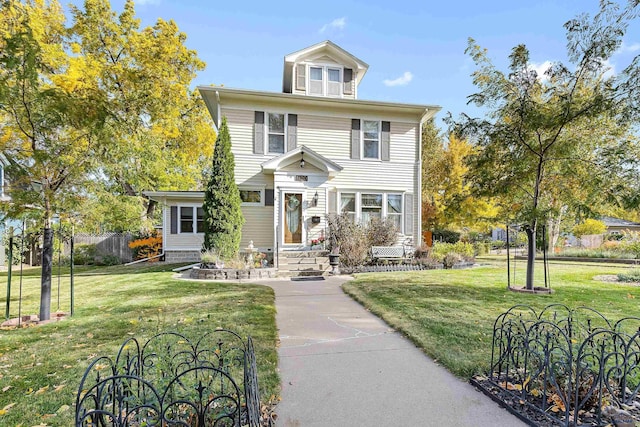 1120 W Blvd, Rapid City, SD 57701 - traditional style home featuring a front lawn