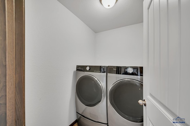 4400 Beringer Dr, Rapid City, SD 57703 - laundry room with independent washer and dryer and laundry area