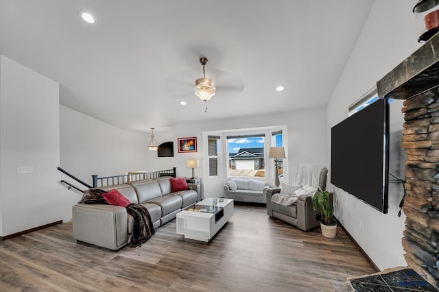4400 Beringer Dr, Rapid City, SD 57703 - living area featuring baseboards, wood finished floors, recessed lighting, and a ceiling fan