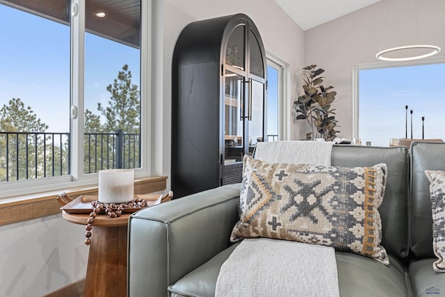 1230 Pinnacle Ct, Rapid City, SD 57701 - view of sitting room