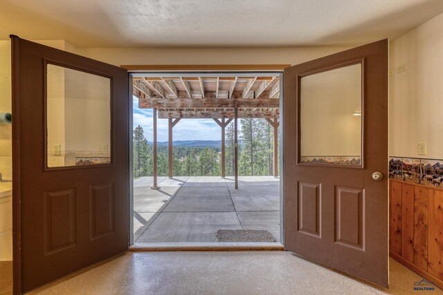 8000 Meadow View Ct, Rapid City, SD 57702 - view of foyer