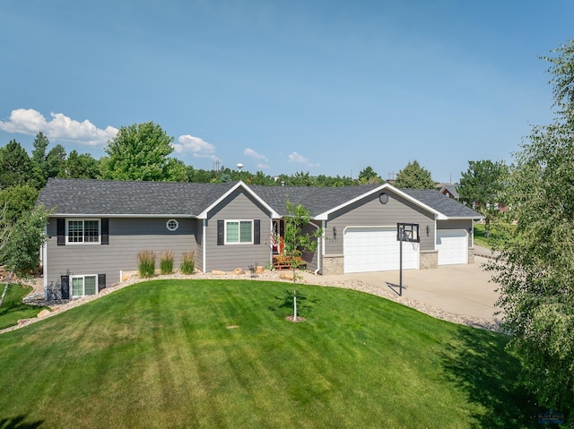 5201 Cale Ct, Rapid City, SD 57701 - ranch-style house with a shingled roof, an attached garage, driveway, and a front lawn