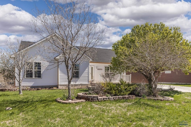 6850 Brighton, Summerset, SD 57718 - ranch-style house featuring roof with shingles and a front lawn