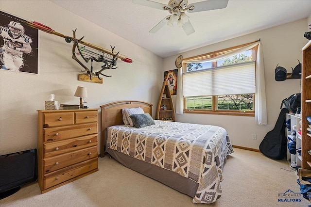 bedroom featuring carpet floors and ceiling fan