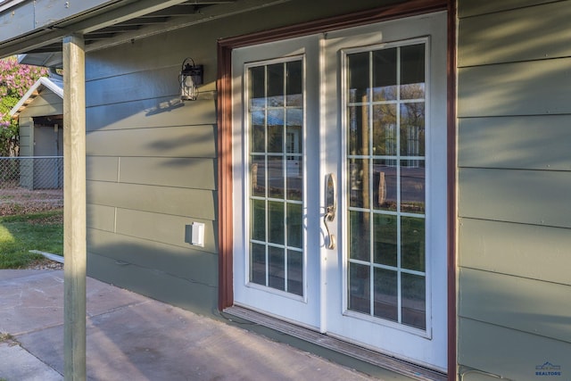 3432 Jackson Blvd, Rapid City, SD 57702 - entrance to property featuring fence
