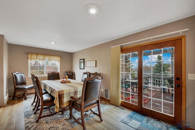 2930 Princeton Ct, Rapid City, SD 57702 - dining area featuring light wood finished floors, recessed lighting, and baseboards