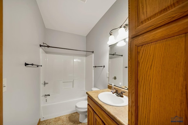 4307 Henry Ct, Rapid City, SD 57701 - bathroom featuring toilet, vanity, and bathtub / shower combination