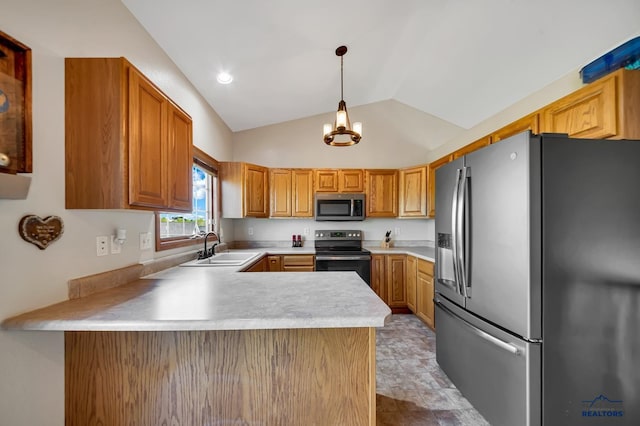 4307 Henry Ct, Rapid City, SD 57701 - kitchen with stainless steel appliances, a sink, a peninsula, light countertops, and lofted ceiling