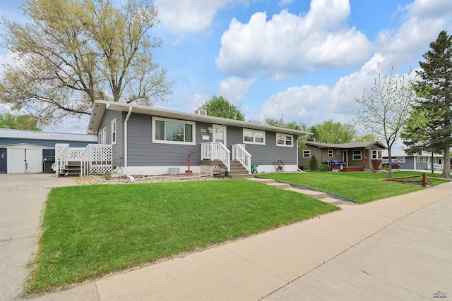712 Stanley, Belle Fourche, SD 57717 - view of front of property featuring a front yard