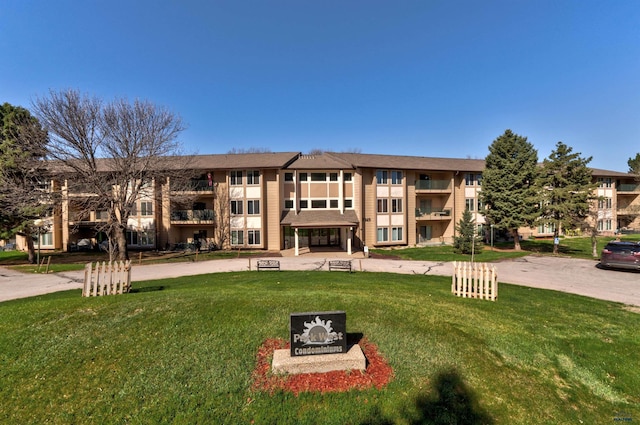 3968 Fairway Hills Dr, Rapid City, SD 57702 - view of building exterior