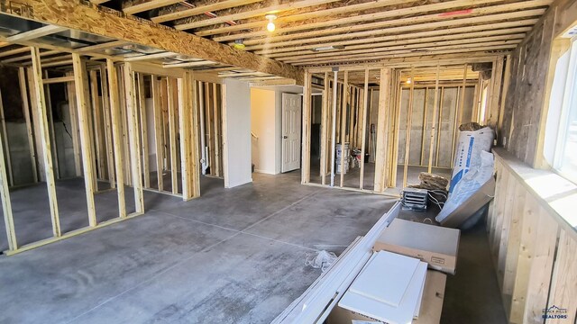 833 Ridgeview St, Belle Fourche, SD 57717