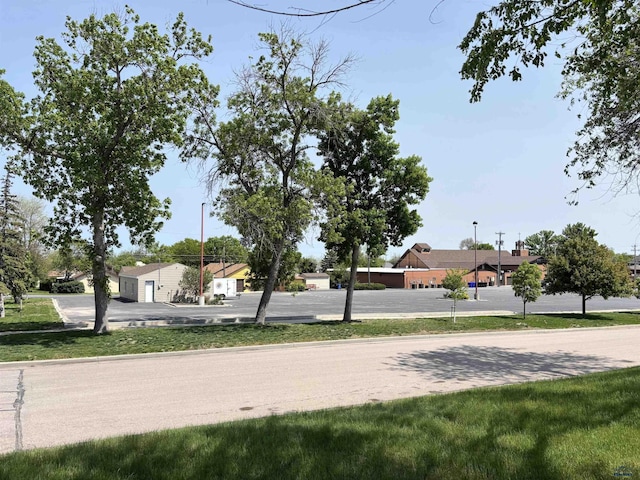 831 Dilger Ave, Rapid City, SD 57701 - view of yard