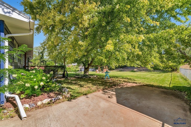 3112 Flint Dr, Rapid City, SD 57702 - view of yard with a patio