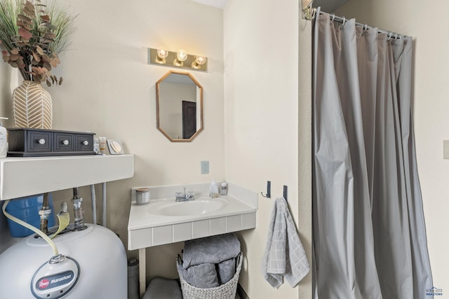 5642 Bob Ln, Black Hawk, SD 57718 - full bath featuring a sink and a shower with curtain