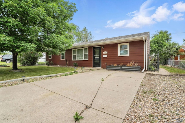 2838 Willow Ave, Rapid City, SD 57701 - ranch-style home with concrete driveway