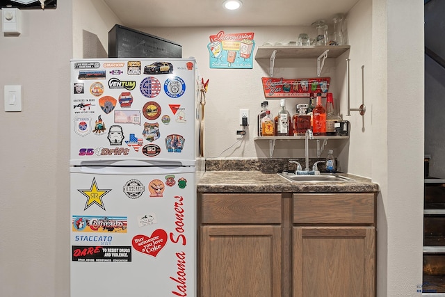 2613 Moose Dr, Sturgis, SD 57785 - indoor wet bar with freestanding refrigerator and recessed lighting
