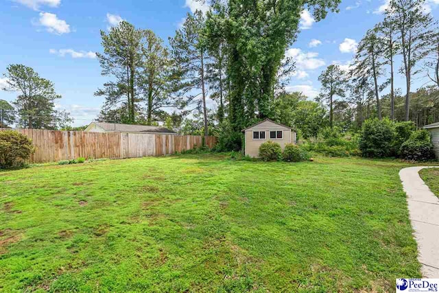 4128 W Pelican Ln, Florence, SC 29501 - view of yard with an outdoor structure