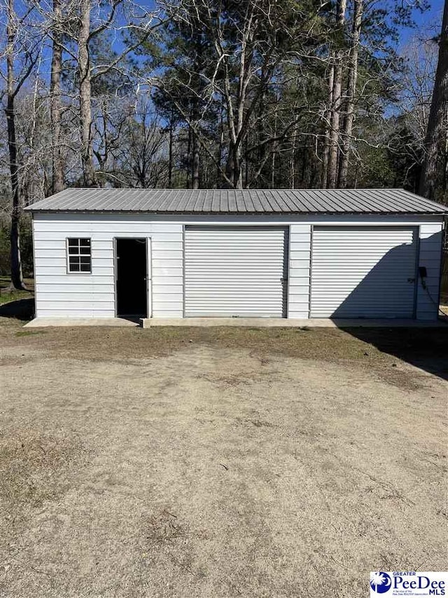 view of detached garage