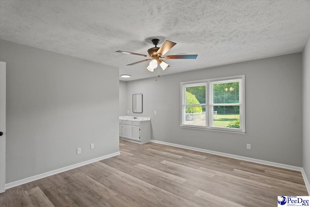 336 Horseshoe Bend Dr, Darlington, SC 29532 - photo 32