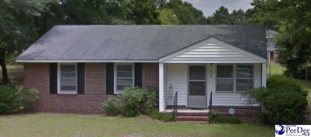 606 James Dr, Cheraw, SC 29520 - view of front of house with brick siding