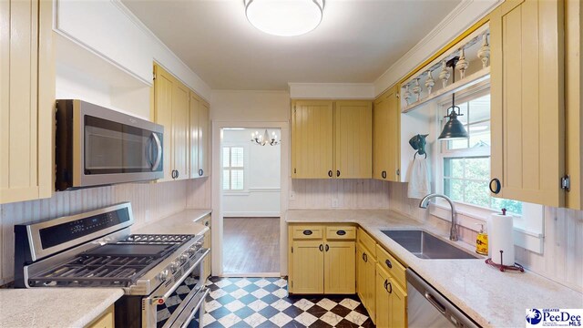 321 Chester Ave, Hartsville, SC 29550 - photo 9