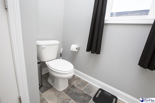 bathroom featuring toilet