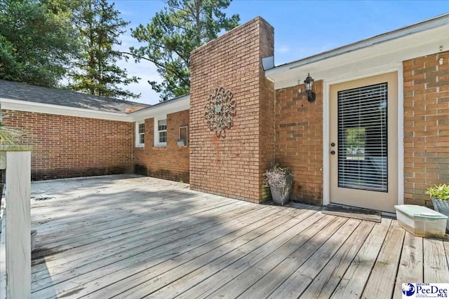 1526 Hunter St, Florence, SC 29505 - view of wooden terrace
