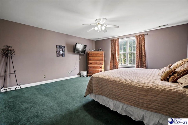 bedroom with carpet and ceiling fan