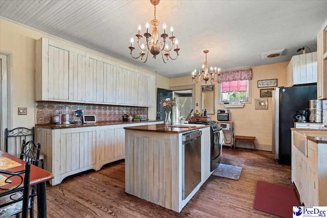 173 Burlington Dr, Society Hill, SC 29593 - photo 6