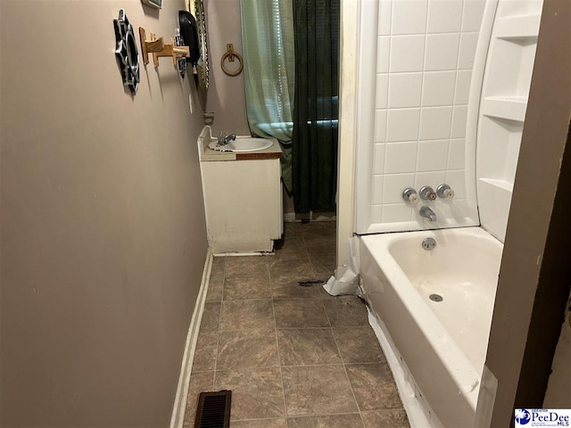 bathroom featuring sink and shower / tub combination