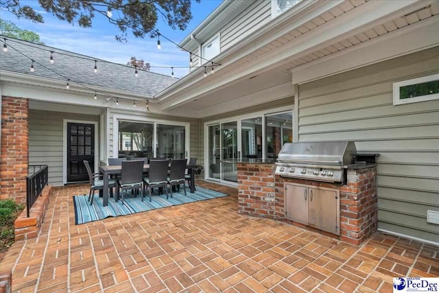 439 Whitman Ave, Florence, SC 29501 - view of patio / terrace featuring an outdoor kitchen and outdoor dining space