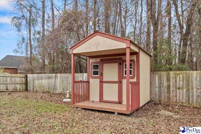 view of outbuilding