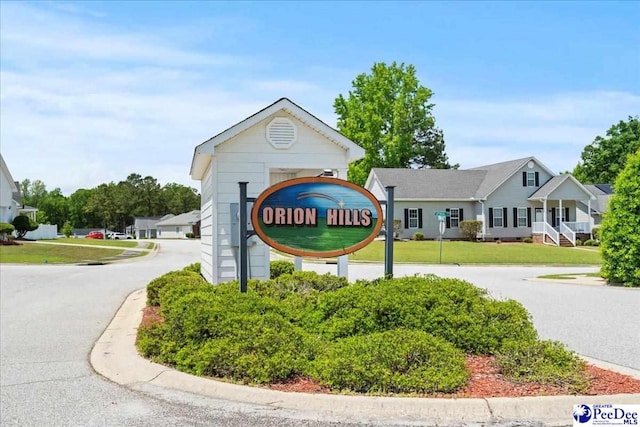 3324 Spiral Ln, Effingham, SC 29541 - community sign featuring a lawn