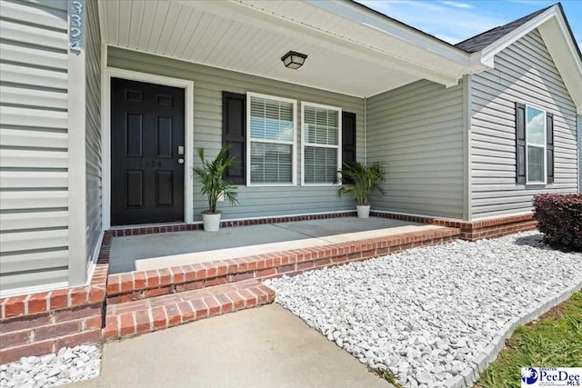 3324 Spiral Ln, Effingham, SC 29541 - entrance to property featuring a porch
