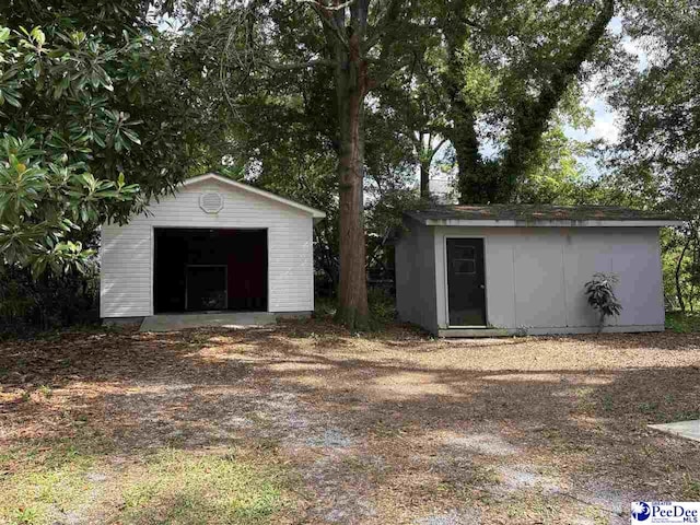 307 Chester Ave, Hartsville, SC 29550 - photo 2