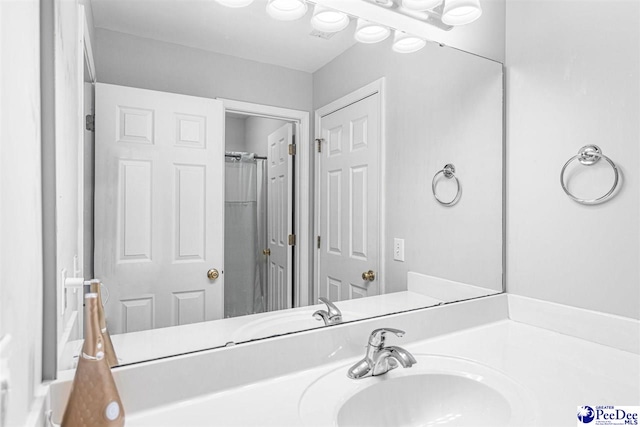 3326 Tennyson Dr, Florence, SC 29501 - full bath with vanity