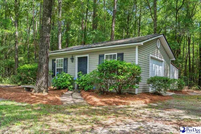 130 Nez Perce Dr, Darlington, SC 29532 - single story home featuring a view of trees