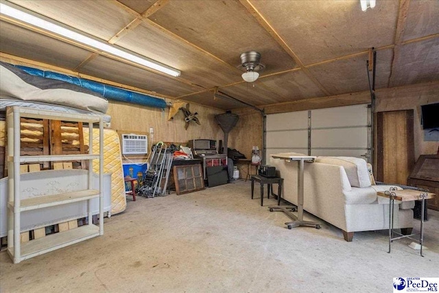 130 Nez Perce Dr, Darlington, SC 29532 - garage with a wall unit AC