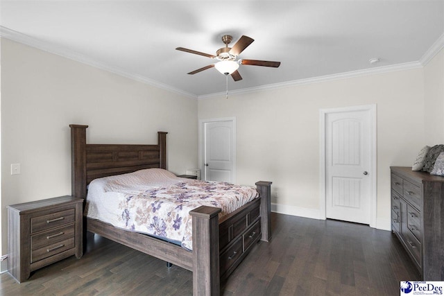 bedroom featuring dark wood-type flooring, ceiling fan, and crown molding