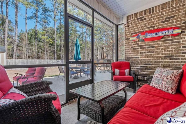 view of sunroom / solarium