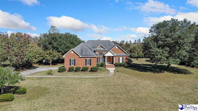 view of front of house with a front yard