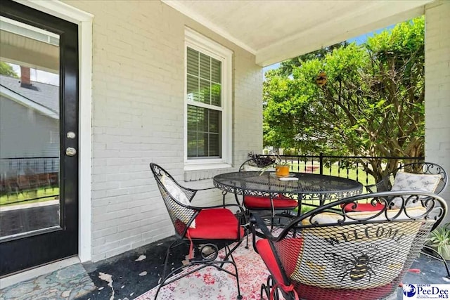318 Mcleod St, Florence, SC 29501 - balcony featuring outdoor dining area