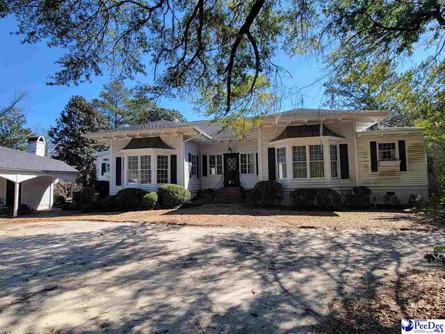 601 Cashua St, Darlington, SC 29532 - view of front of home with entry steps